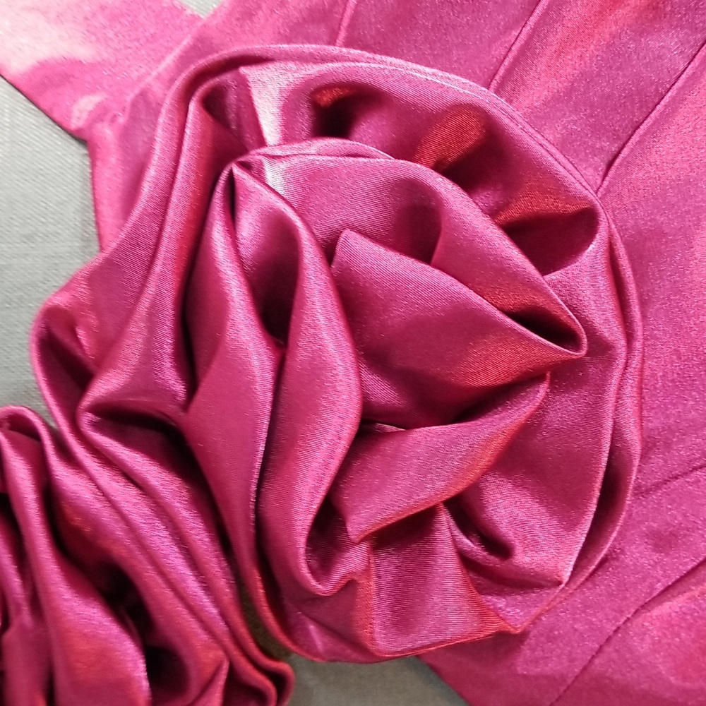 Le Chateau XL made in canada dress pink and purple - Picture 7 of 17